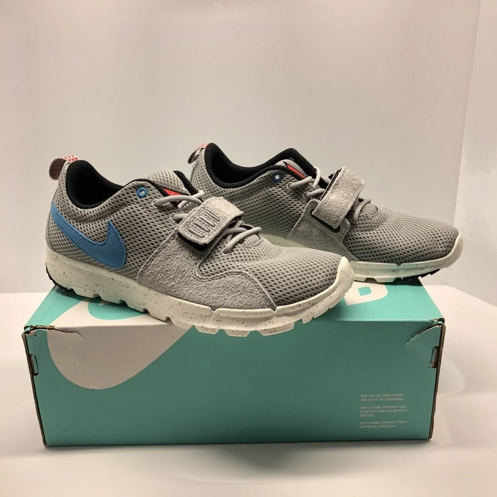 NIKE SB Trainerendor Size 9 Mens Gray Leather Canvas